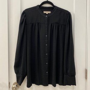 LOFT button down top with button sleeves